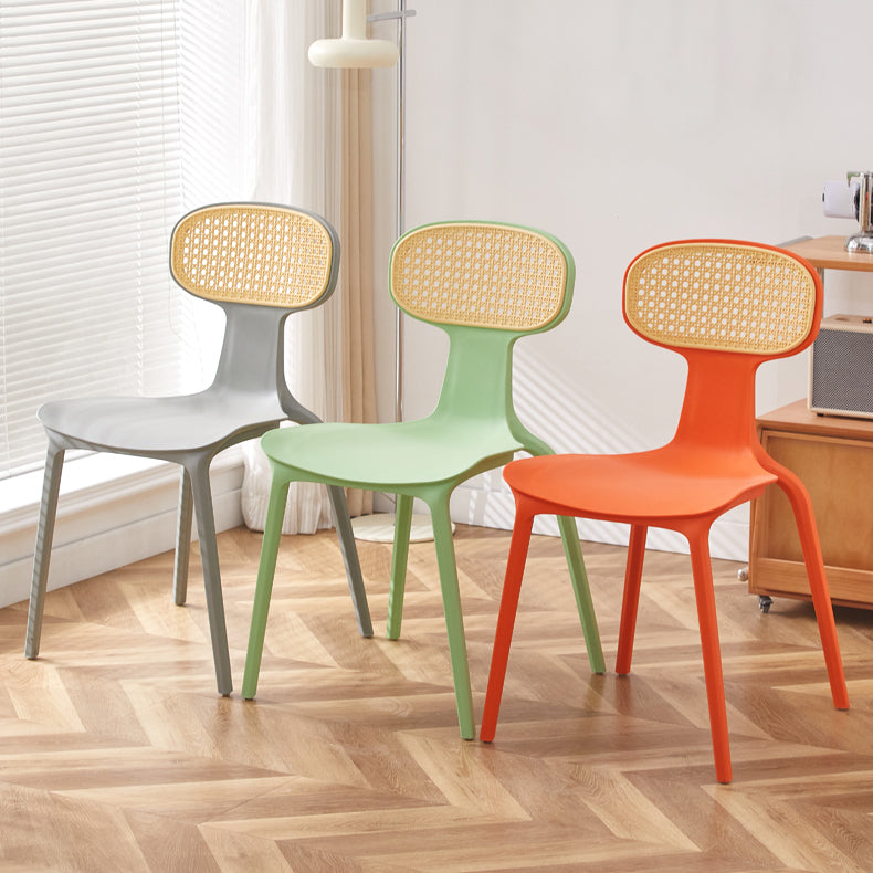 Zeitgenössischer Innenplastikkönig Louis Back Ess -Seitenstuhl