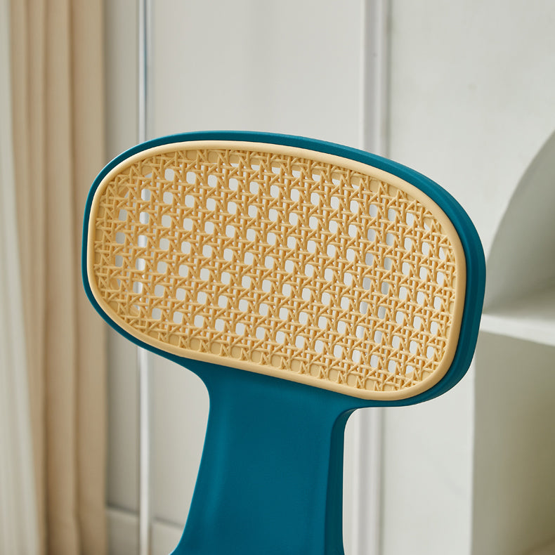 Zeitgenössischer Innenplastikkönig Louis Back Ess -Seitenstuhl