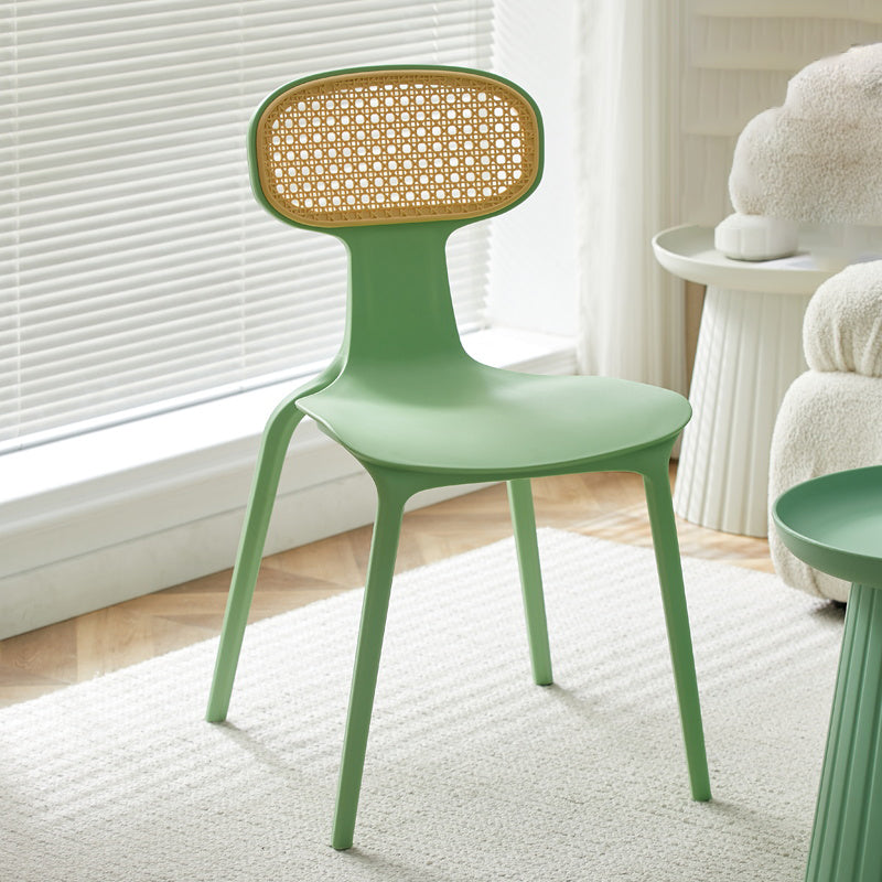 Zeitgenössischer Innenplastikkönig Louis Back Ess -Seitenstuhl