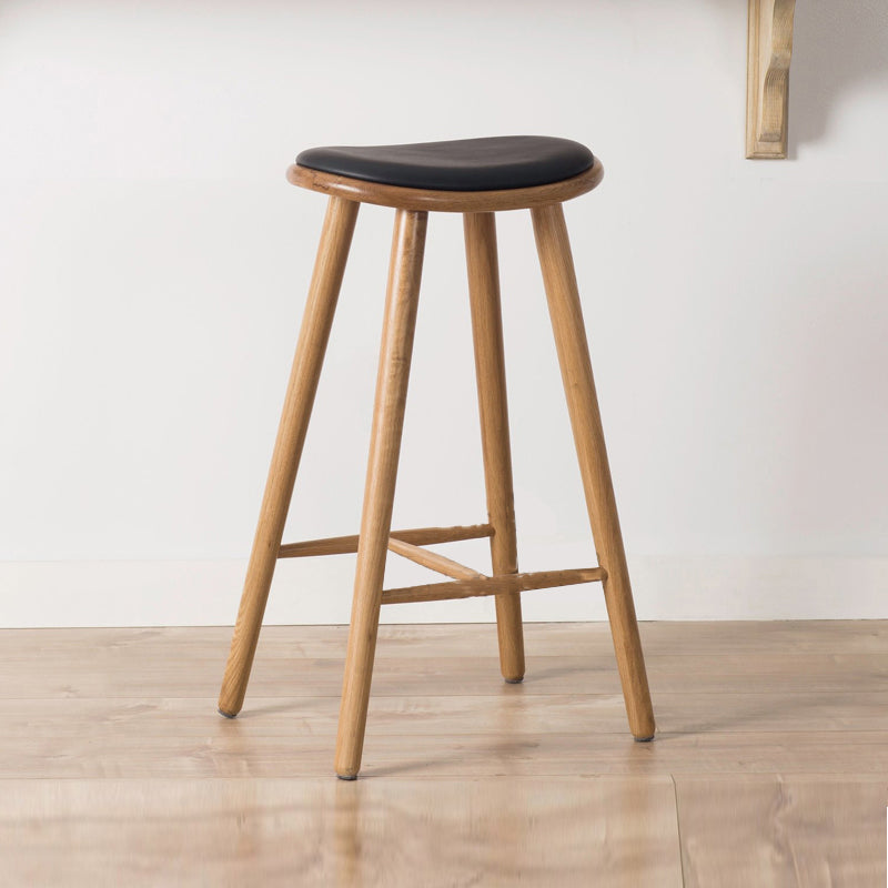 Taburete contemporáneo de la madera maciza sin espalda con cojín de cuero