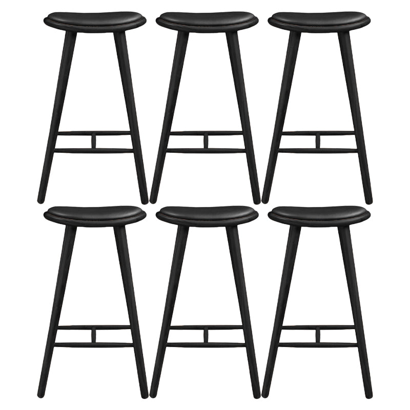 Taburete contemporáneo de la madera maciza sin espalda con cojín de cuero