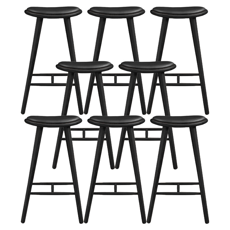 Taburete contemporáneo de la madera maciza sin espalda con cojín de cuero