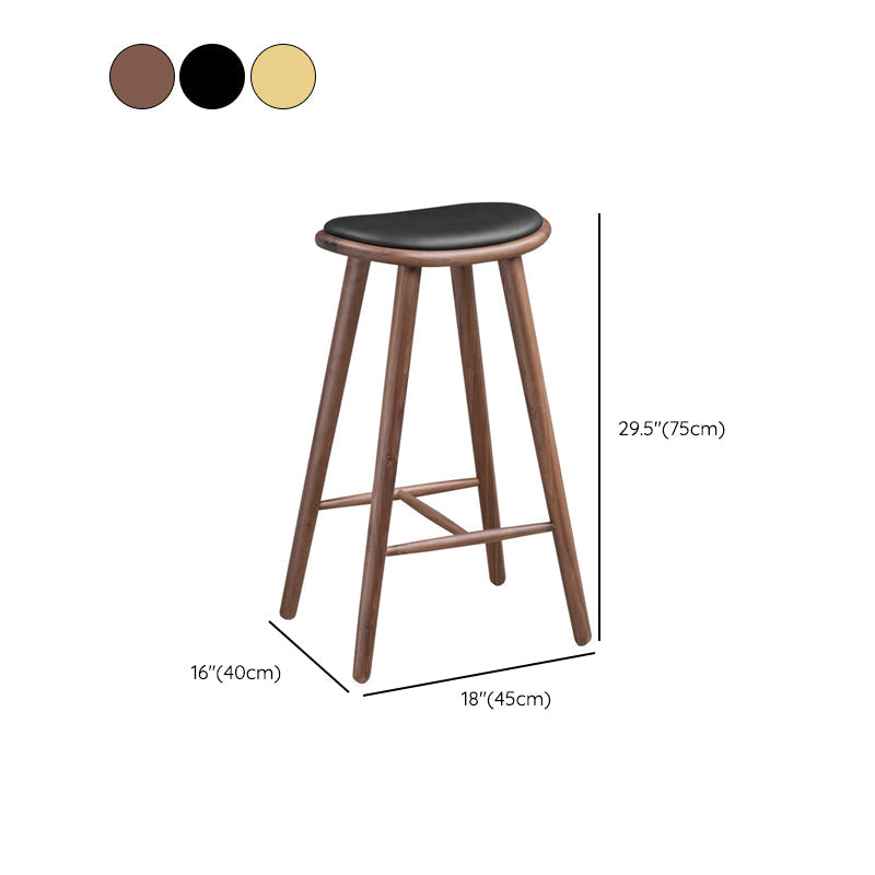 Taburete contemporáneo de la madera maciza sin espalda con cojín de cuero