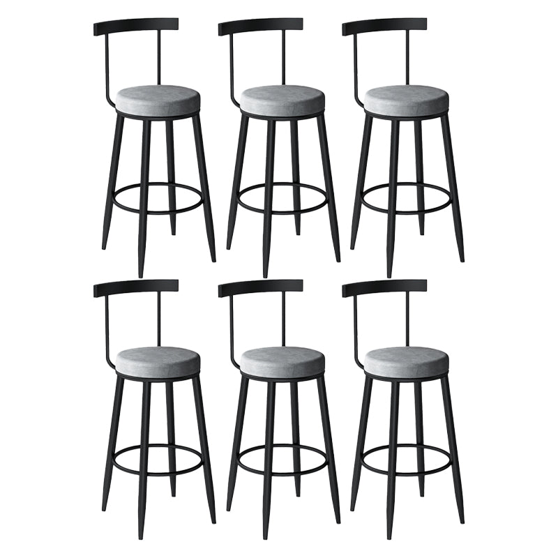 Sgabelli da banco senza braccio con poggiapiedi, contemporanei per Bristol