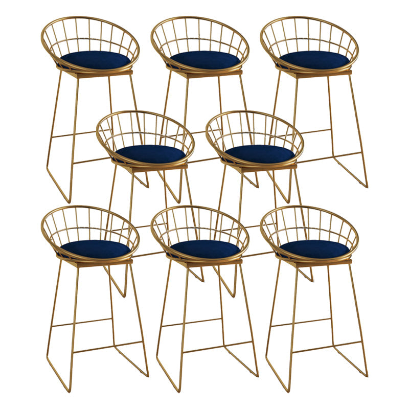 Sgabelli da banco senza braccio con poggiapiedi, contemporanei per Bristol