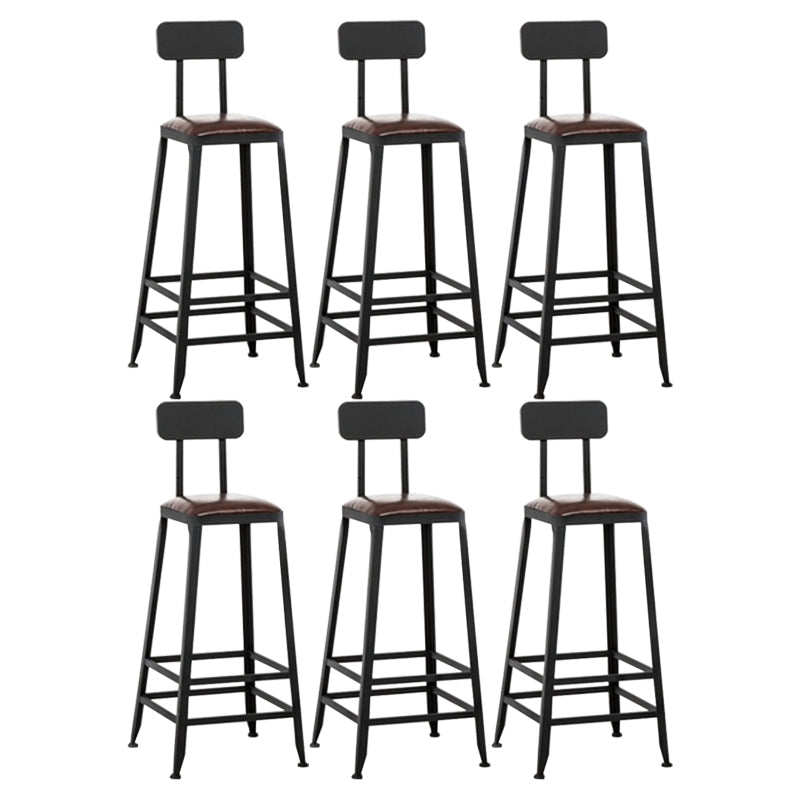 Sgabelli da banco senza braccio con poggiapiedi, contemporanei per Bristol