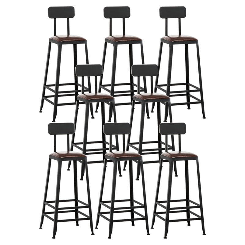 Sgabelli da banco senza braccio con poggiapiedi, contemporanei per Bristol