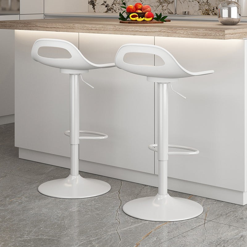 Modern Adjustable Height Swivel Low Back Bar Stool with Footrest Clearhalo 'Bar Furniture' 'Bar Stools' 'bar_stools' 'furn' 'furn_bar_stools' 'Furniture' 'Kitchen & Dining Furniture' 7686619