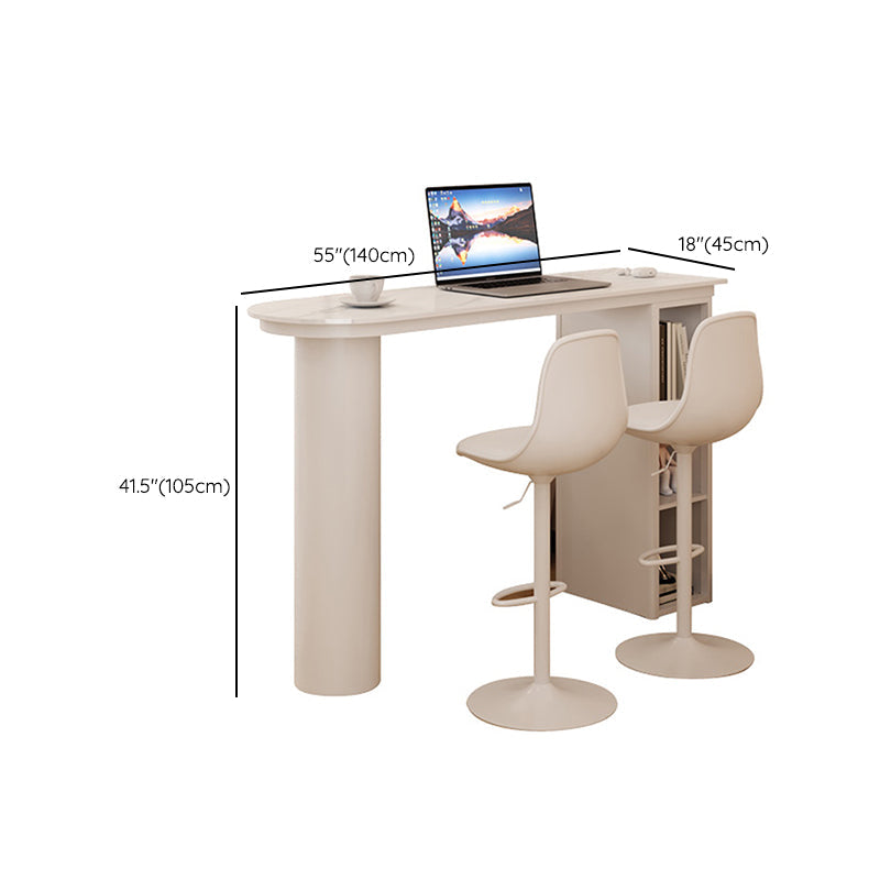 Mesa de bar blanca de forma libre con base de almacenamiento para lugares pequeños