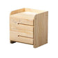 Nightand de table à accentuation de pin scandinave 20 'avec des tiroirs