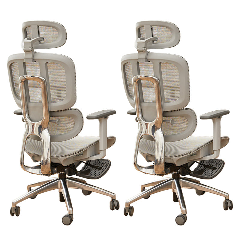 モダンな取り外し可能な武器室の椅子の傾きメカニズムホイール付きの苦痛な机の椅子はありません