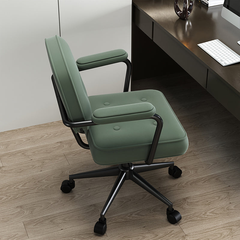 Contemporary Arm Office Chair Desk Chair with Wheels for Bedroom