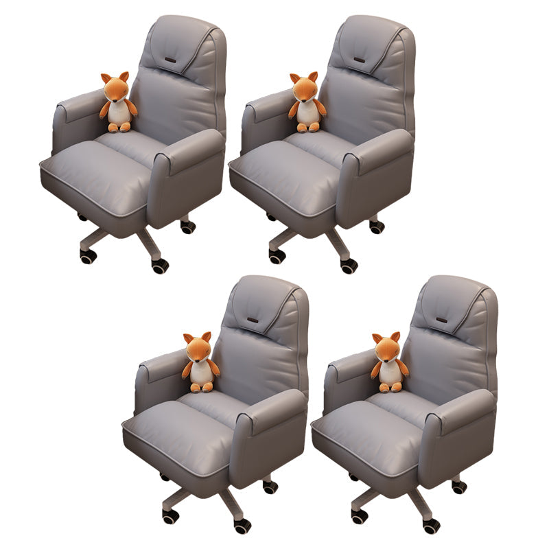 モダンオフィスチェア調整可能なシートの高さ、ホイール付きの苦痛なスライドチェア