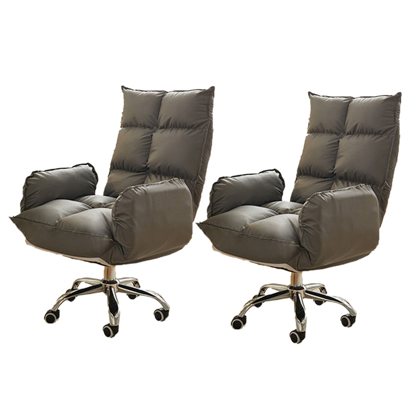 モダンデスクチェアスライド調整可能なシート高さのオフィスチェア付きホイール付き