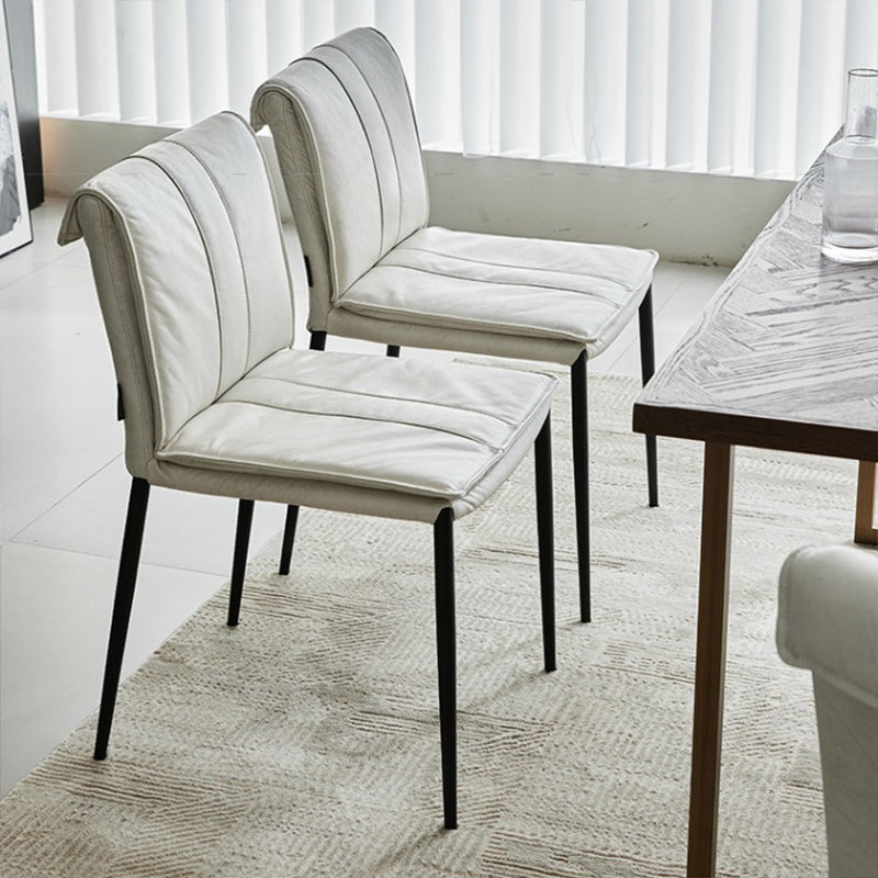 Silla lateral de estilo moderno silla de comedor tapizada con base de metal