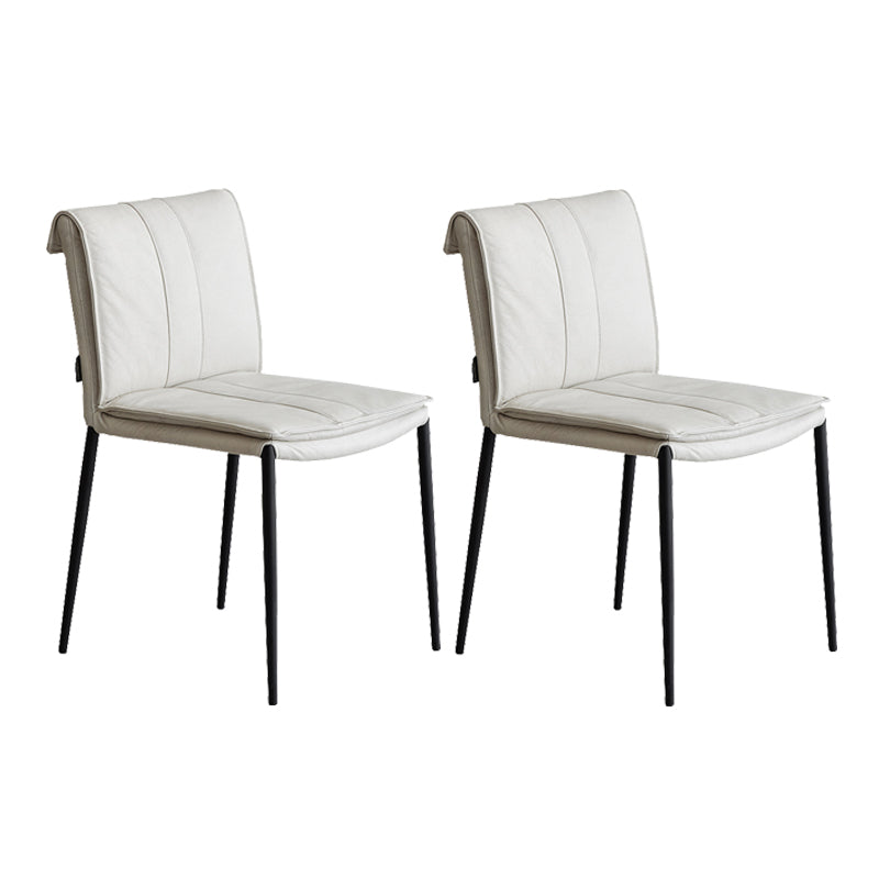 Silla lateral de estilo moderno silla de comedor tapizada con base de metal