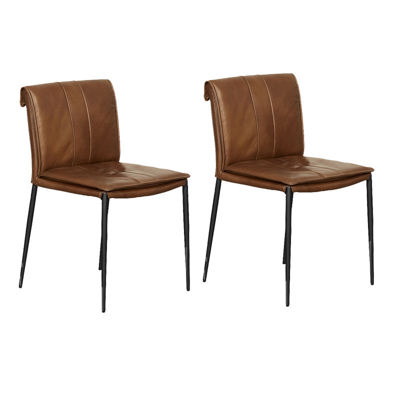 Silla lateral de estilo moderno silla de comedor tapizada con base de metal