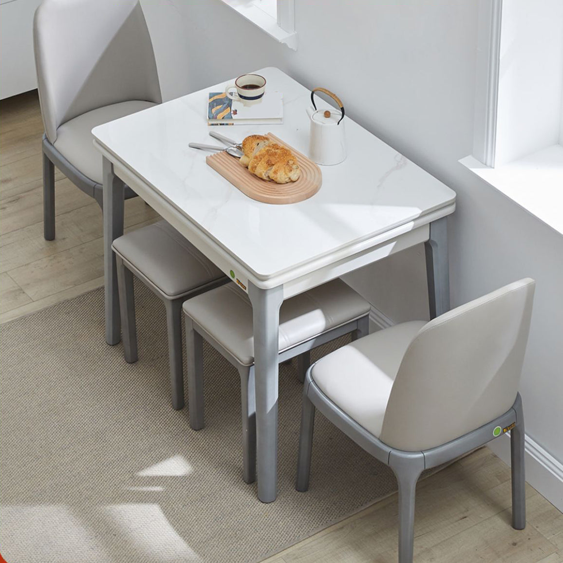 Zeitgenössischer ausziehbarer runder Stein Esstisch für Esszimmer