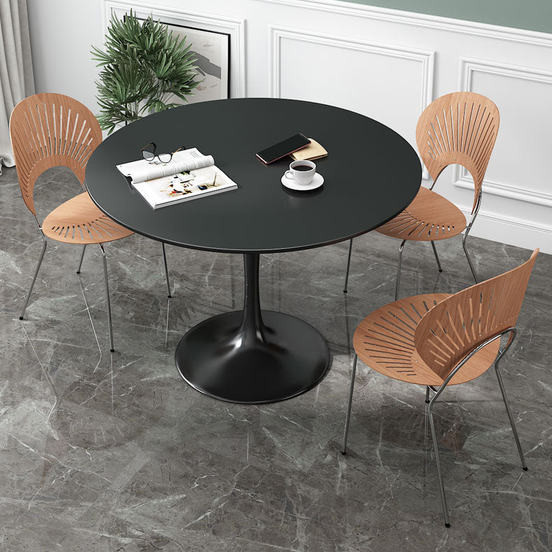 Minimalist White and Black Round Table with Tulip Style for 4 Person Clearhalo 'Dining Tables & Seating' 'Dining Tables' 'dining_table' 'furn' 'furn_dining_table' 'Furniture' 'Kitchen & Dining Furniture' 7717312