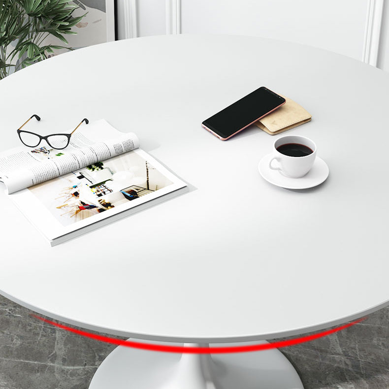 Minimalist White and Black Round Table with Tulip Style for 4 Person Clearhalo 'Dining Tables & Seating' 'Dining Tables' 'dining_table' 'furn' 'furn_dining_table' 'Furniture' 'Kitchen & Dining Furniture' 7717314