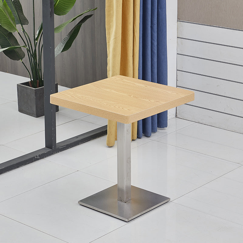 Moderner Holz -Esstisch mit Metallbeinen für Wohnzimmer