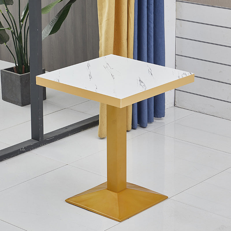 Moderner Holz -Esstisch mit Metallbeinen für Wohnzimmer