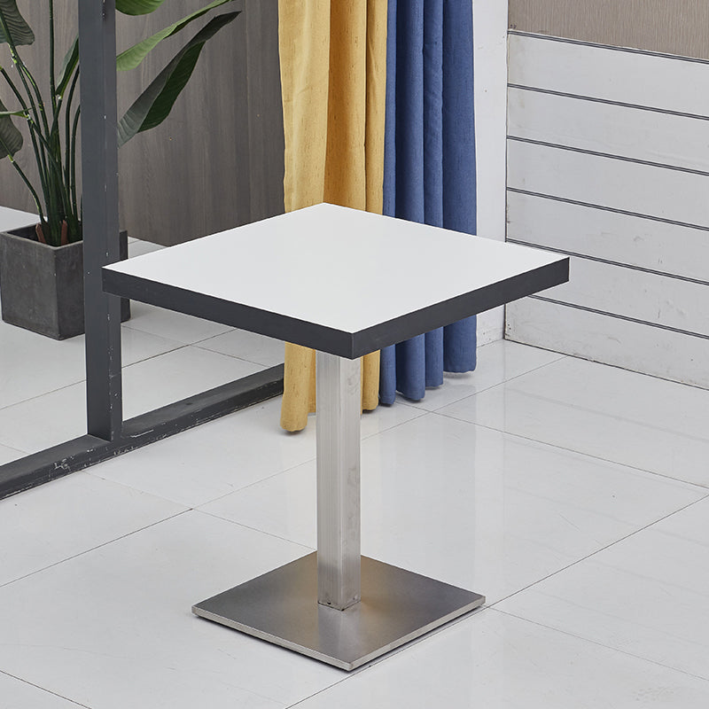 Moderner Holz -Esstisch mit Metallbeinen für Wohnzimmer