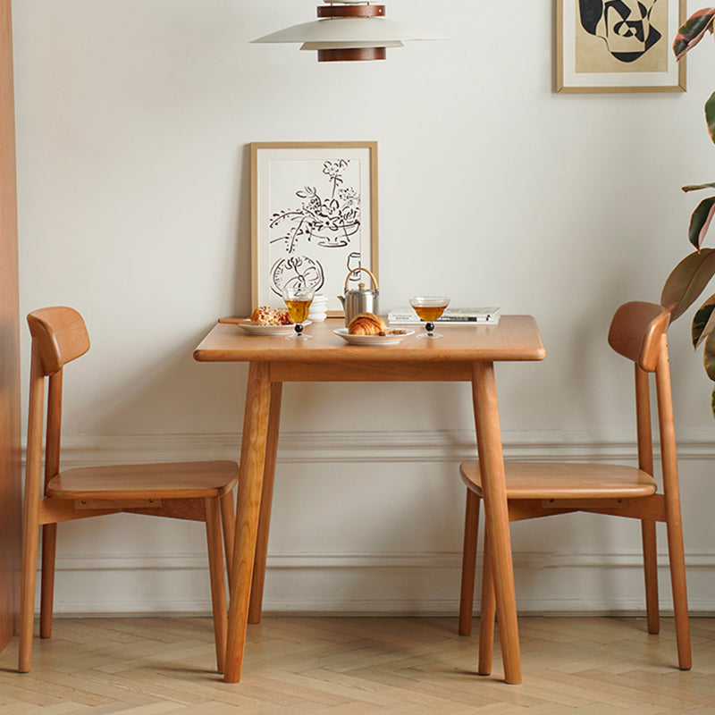 1/3ピースモダンなスタイルのダイニングルームの椅子とテーブルセットは無地の木材