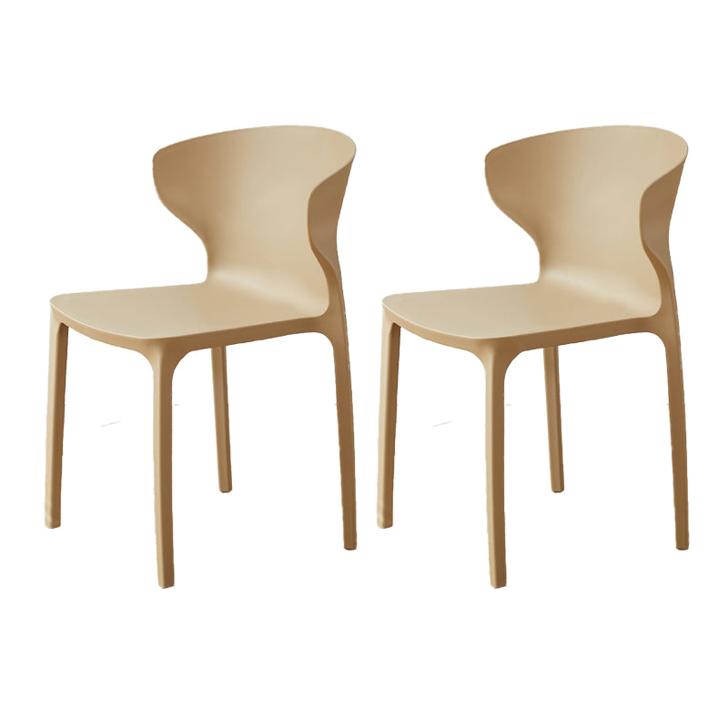 Zeitgenössischer Innenflügelback -Plastikstapelarm ohne Seitungsstuhl