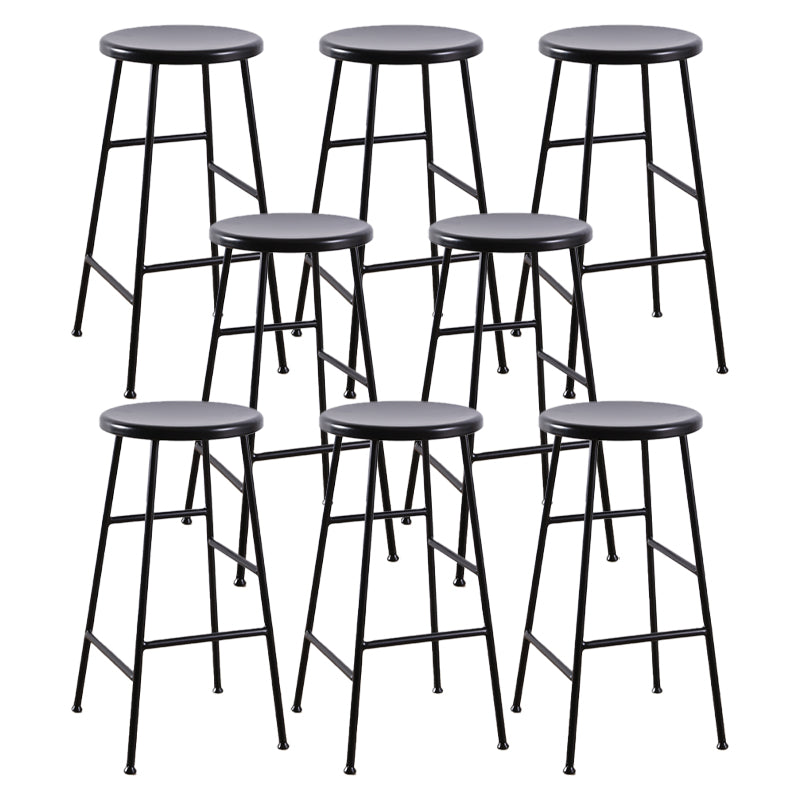 Gambe metalliche contemporanee sgabello da bar per interni in legno massiccio