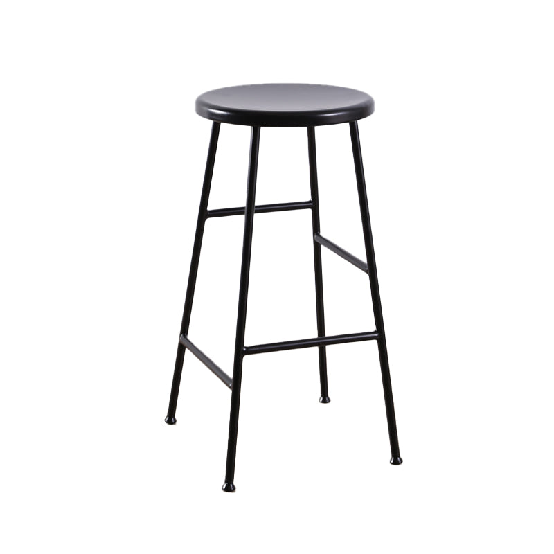 Gambe metalliche contemporanee sgabello da bar per interni in legno massiccio