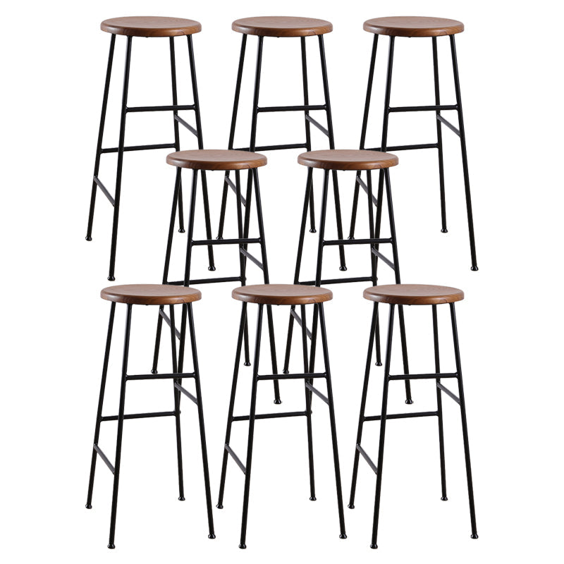 Gambe metalliche contemporanee sgabello da bar per interni in legno massiccio