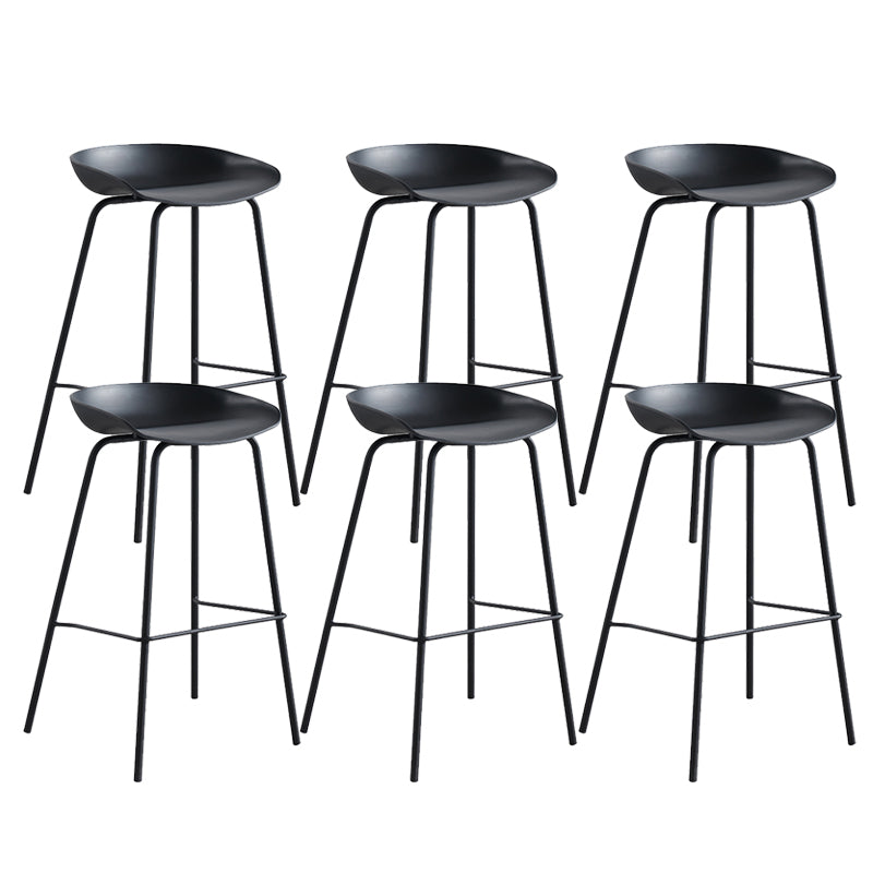 Industriële binnenplastic kuipstoelbalkruk met voetsteun