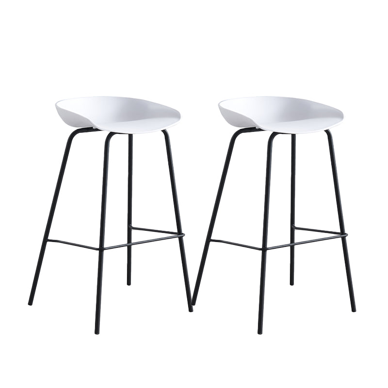 Industriële binnenplastic kuipstoelbalkruk met voetsteun