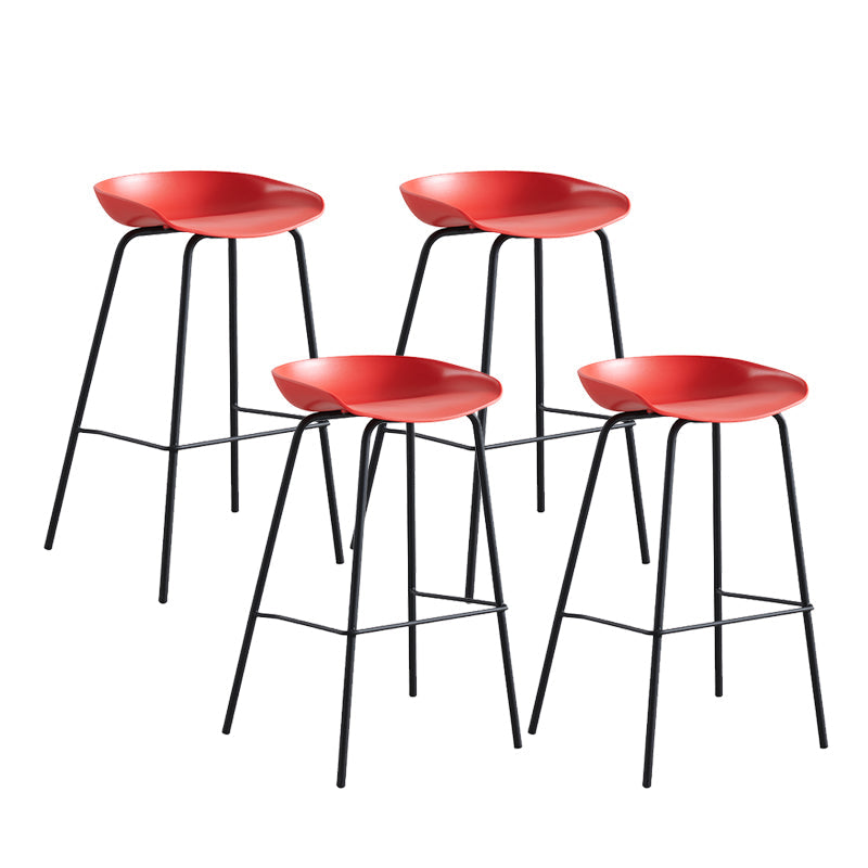 Industriële binnenplastic kuipstoelbalkruk met voetsteun