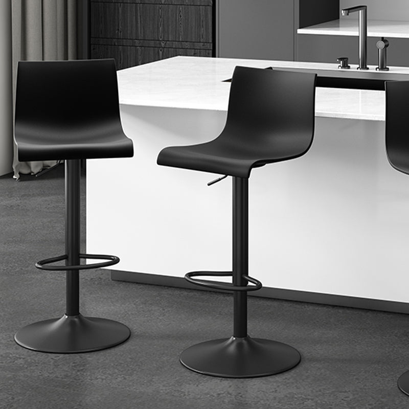 Modern Adjustable Height Swivel Plastic Low Back Bar Stool with Footrest Clearhalo 'Bar Furniture' 'Bar Stools' 'bar_stools' 'furn' 'furn_bar_stools' 'Furniture' 'Kitchen & Dining Furniture' 7718885