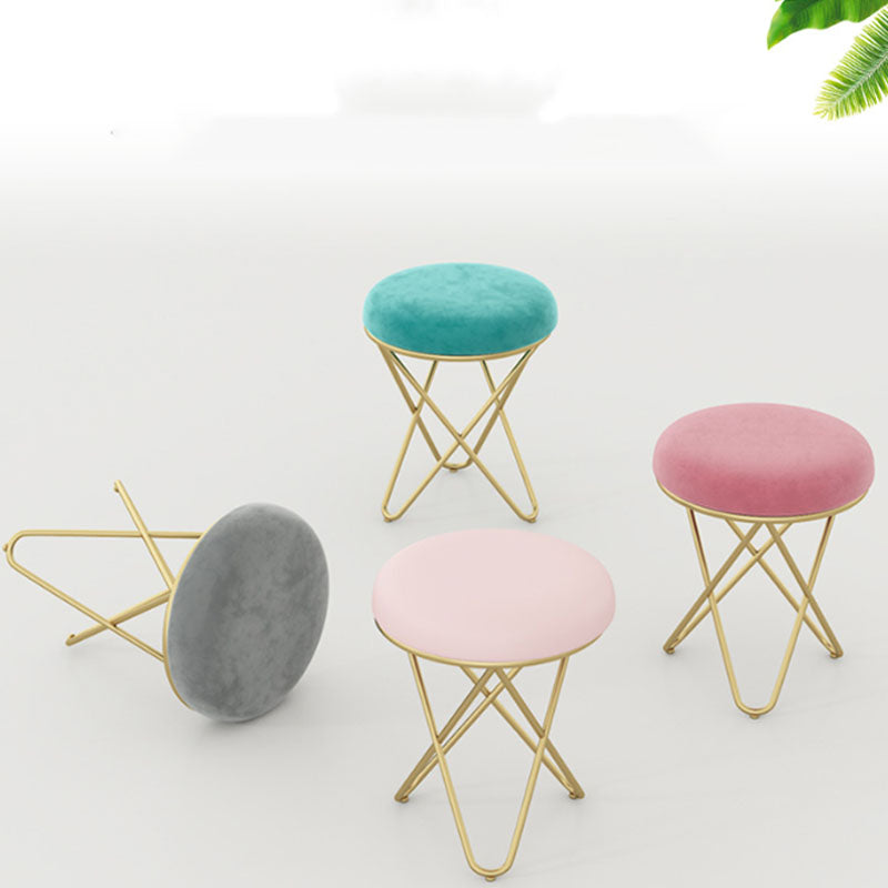 Moderner Goldstandard -Samt -Trea -resistentes Standard für das Wohnzimmer