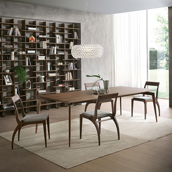 Moderne rechthoekige donkerbruine houten eettafel met 4 poten