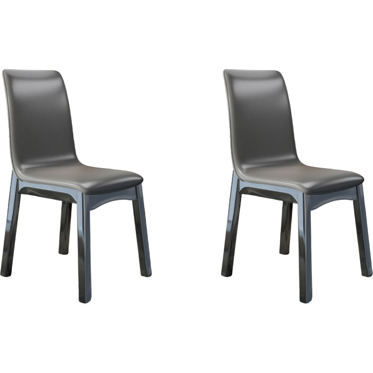 Glam -stijl lederen Parsons rug houten benen eetkamerstoel