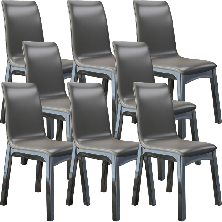 Glam -stijl lederen Parsons rug houten benen eetkamerstoel