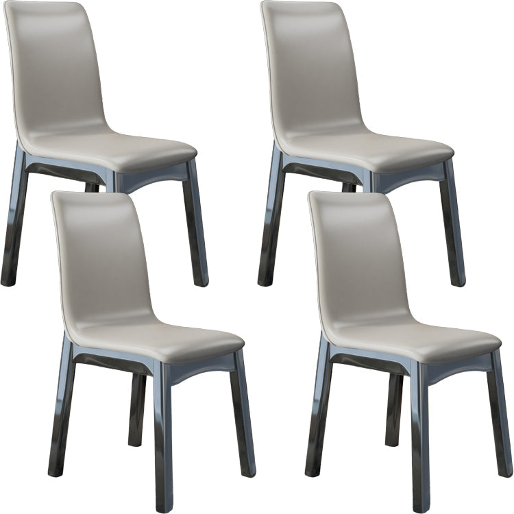 Glam -stijl lederen Parsons rug houten benen eetkamerstoel