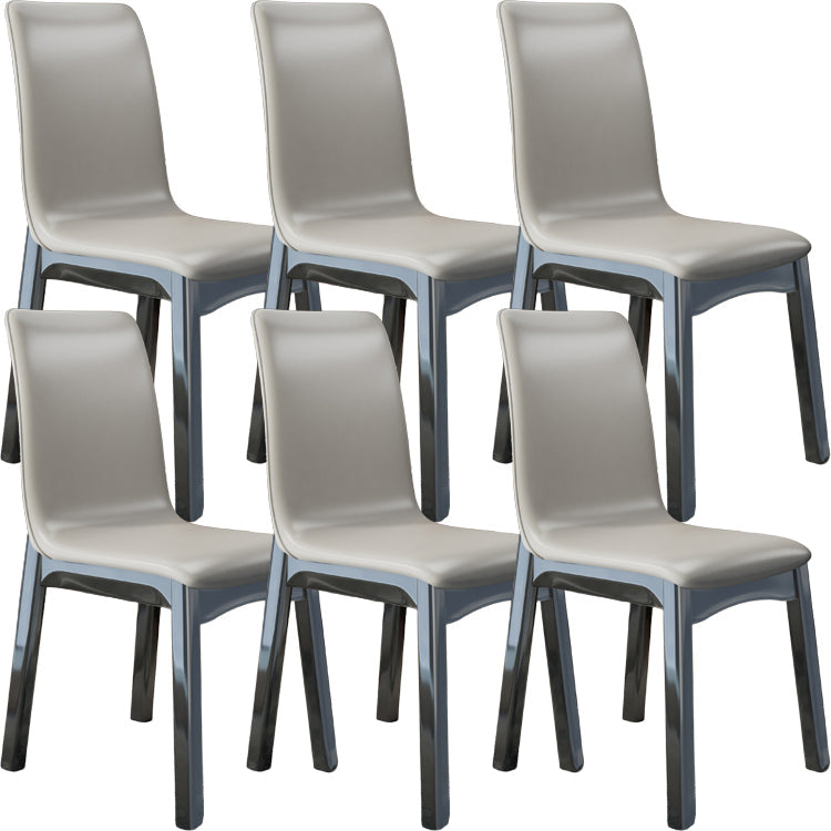 Glam -stijl lederen Parsons rug houten benen eetkamerstoel