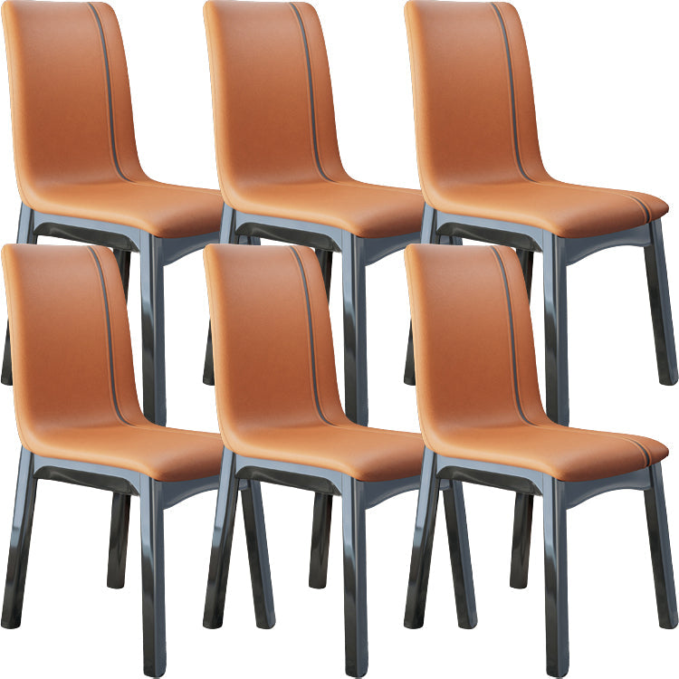 Glam -stijl lederen Parsons rug houten benen eetkamerstoel