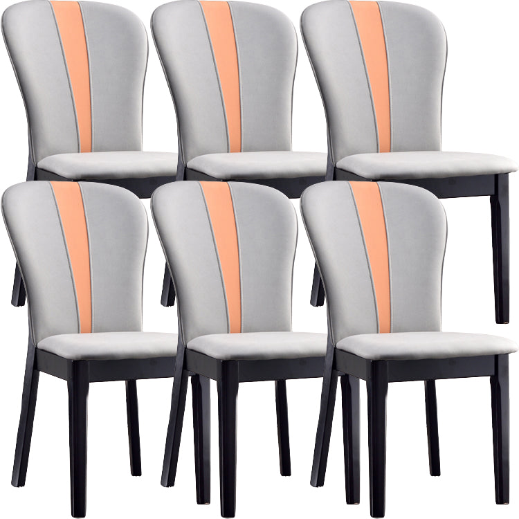 Glam -stijl lederen Parsons rug houten benen eetkamerstoel