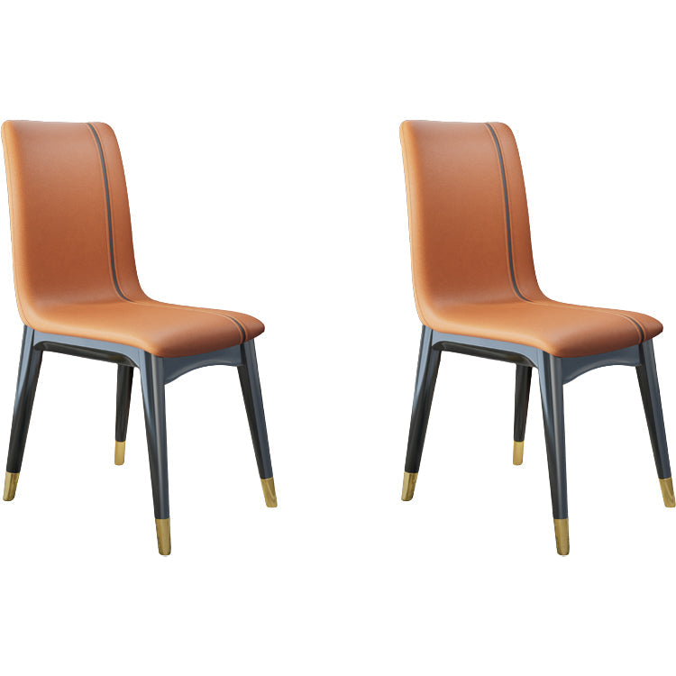 Glam -stijl lederen Parsons rug houten benen eetkamerstoel