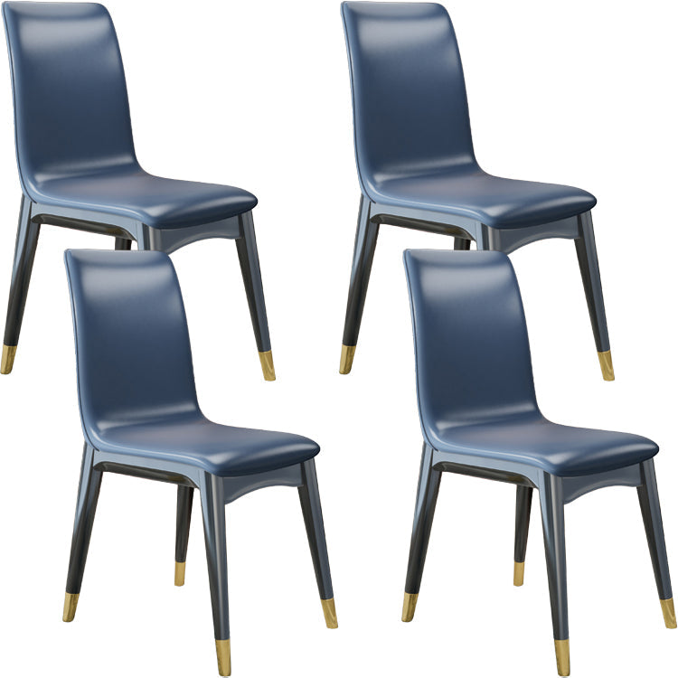 Glam -stijl lederen Parsons rug houten benen eetkamerstoel