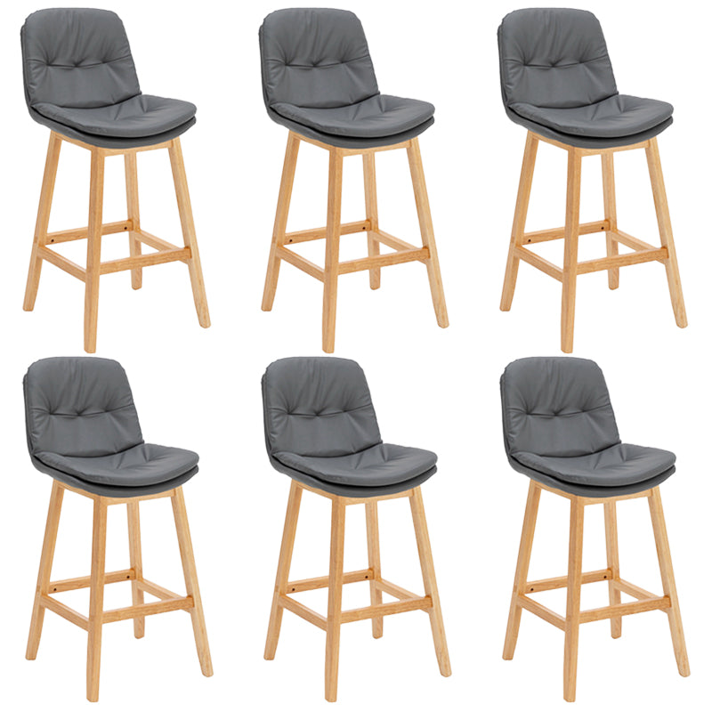 Pignes en bois massif contemporain tabourets de comptoir en faux cuir avec repose-pieds