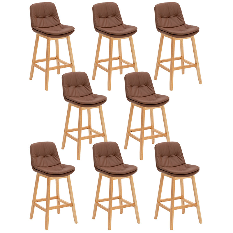 Pignes en bois massif contemporain tabourets de comptoir en faux cuir avec repose-pieds