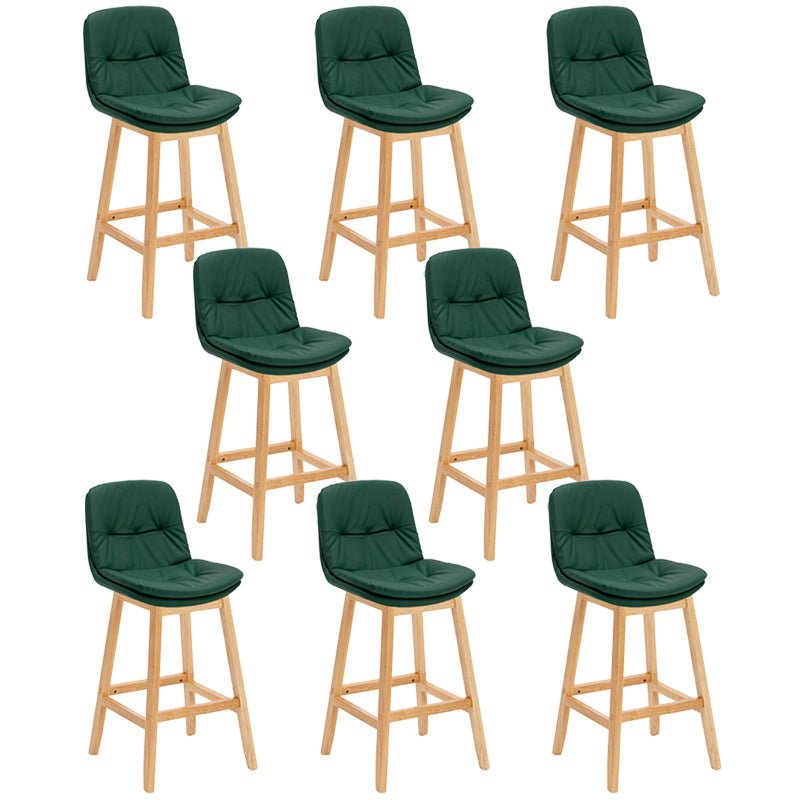 Pignes en bois massif contemporain tabourets de comptoir en faux cuir avec repose-pieds
