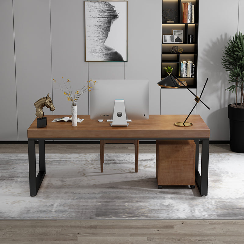 コンテンポラリースタイルの木製オフィスデスクブラウンの長方形の形状タスクデスク